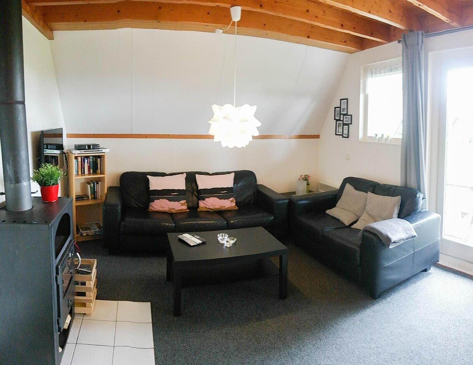 Leonie 6 Pers Holiday Home With A Large Garden Close To The Lauwersmeer Anjum Esterno foto