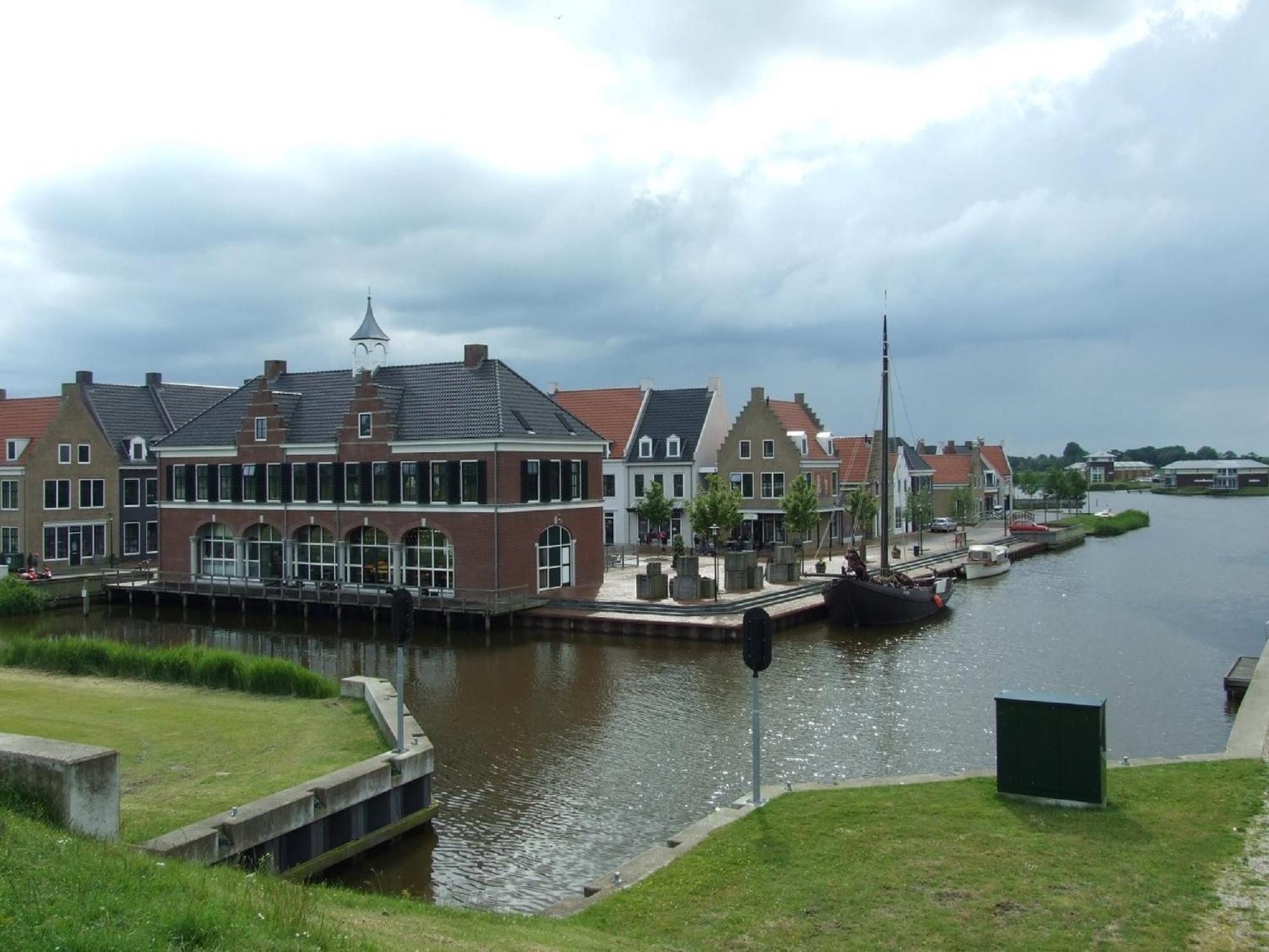 Leonie 6 Pers Holiday Home With A Large Garden Close To The Lauwersmeer Anjum Esterno foto