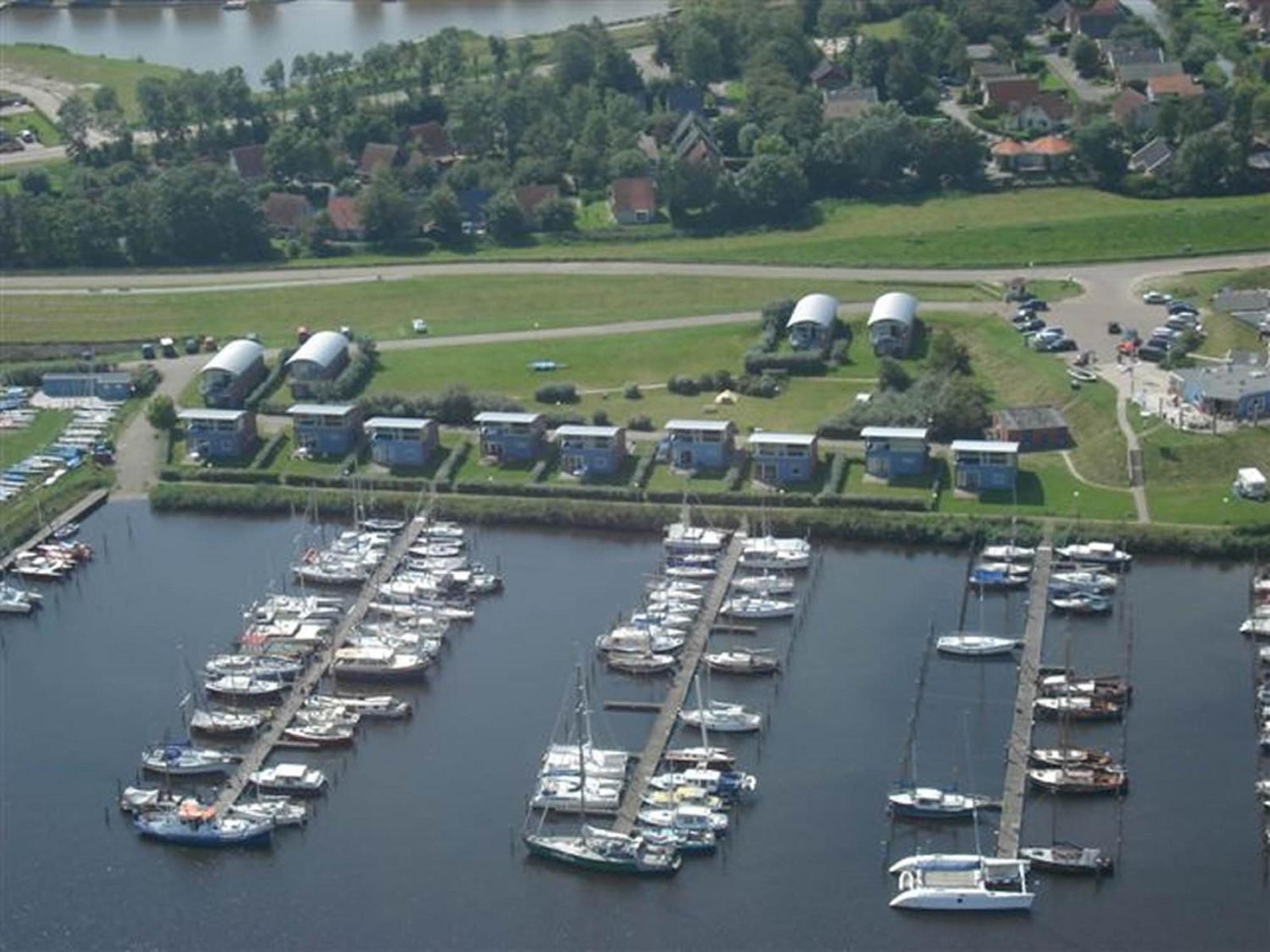 Leonie 6 Pers Holiday Home With A Large Garden Close To The Lauwersmeer Anjum Esterno foto